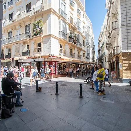 El Estudio De La Rosa Cadiz